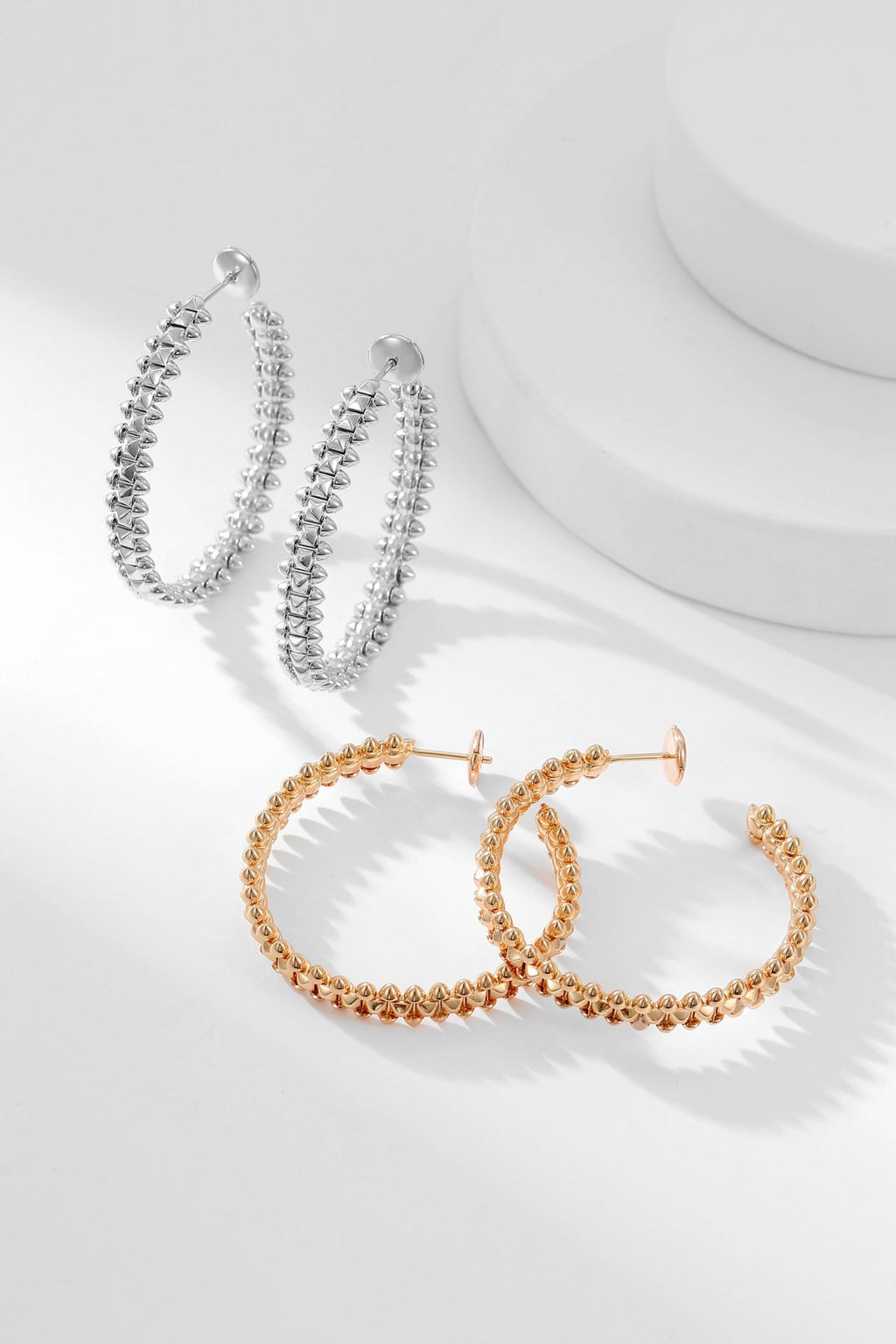 [Cyra]  CLASH HOOP EARRINGS