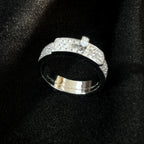 [Cyra]  KELLY SILVER DIAMOND RING