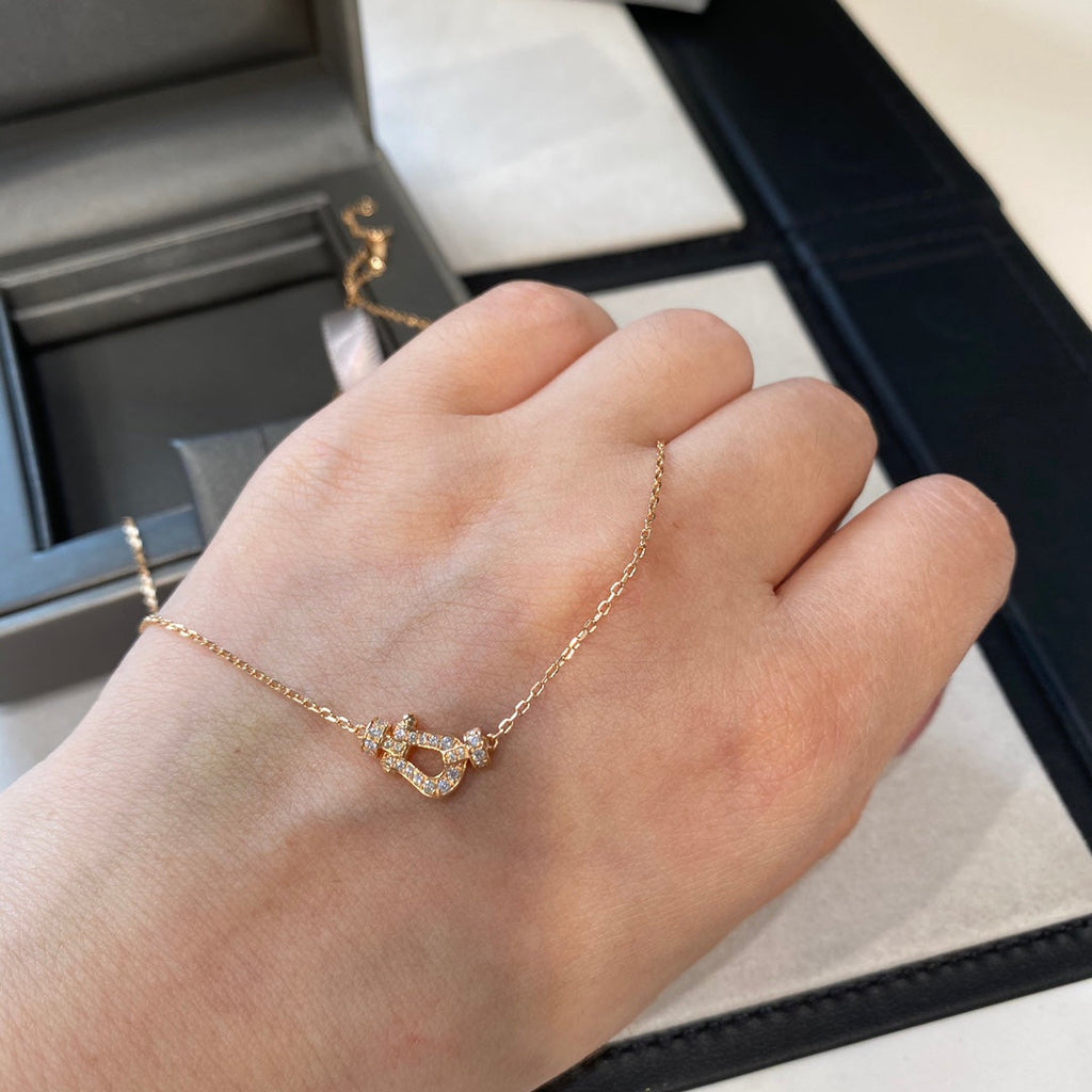 [Cyra]  FORCE 10 DIAMANT-HALSKETTE AUS ROSÉGOLD MINI-MODELL