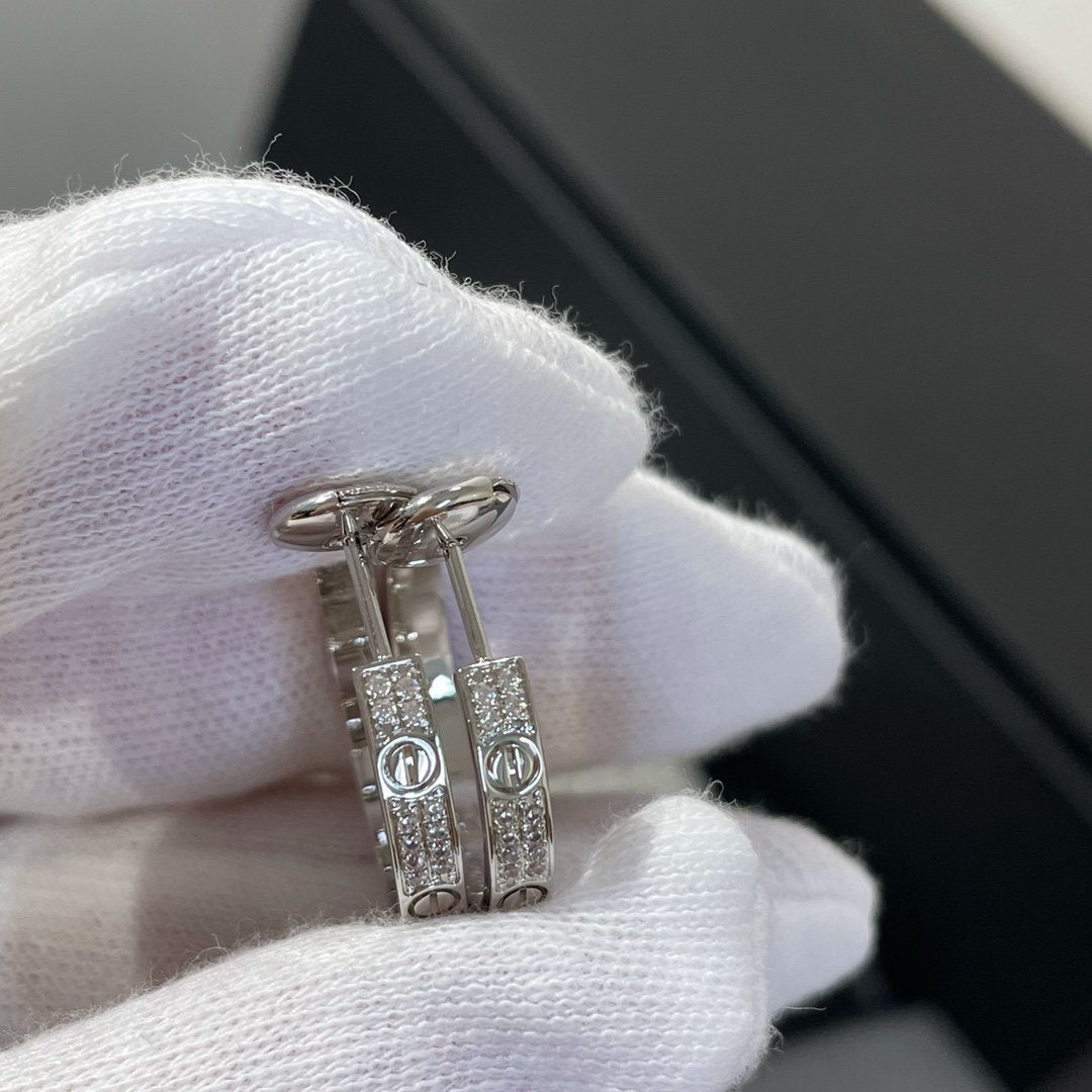 [Cyra]  LOVE DIAMOND SILVER HOOP EARRINGS