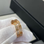 [Cyra] LOVE DIAMOND OHRRINGE AUS ROSÉGOLD