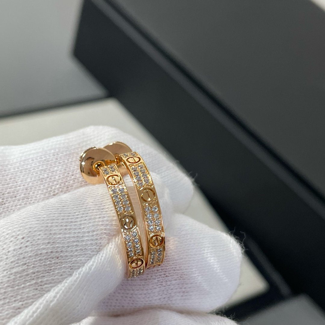 [Cyra]  LOVE DIAMOND PINK GOLD HOOP EARRINGS