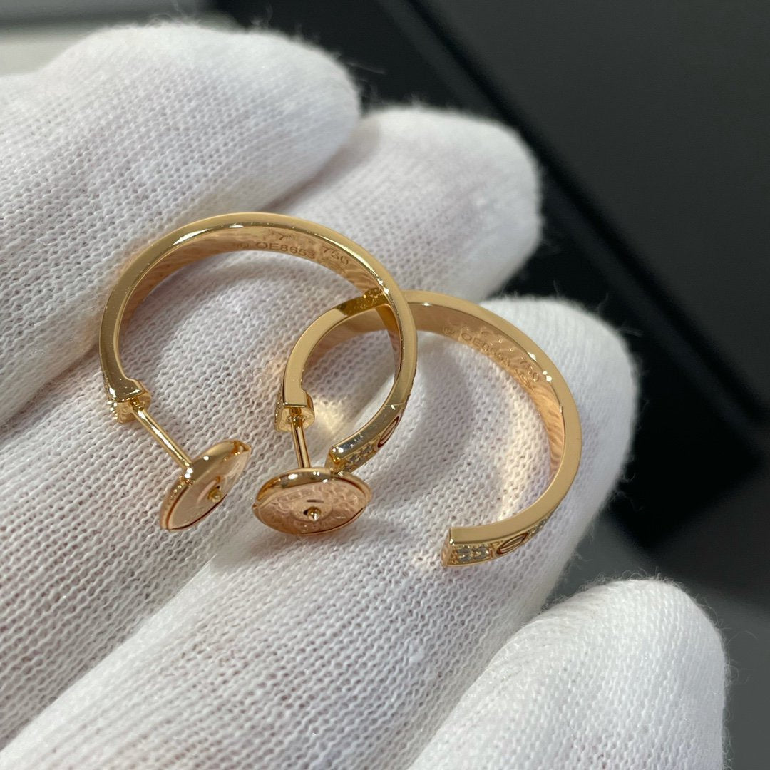 [Cyra]  LOVE DIAMOND PINK GOLD HOOP EARRINGS