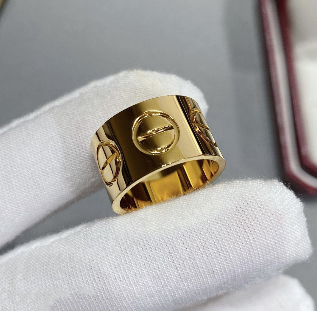 [Cyra]  LOVE 11MM LARGE RING