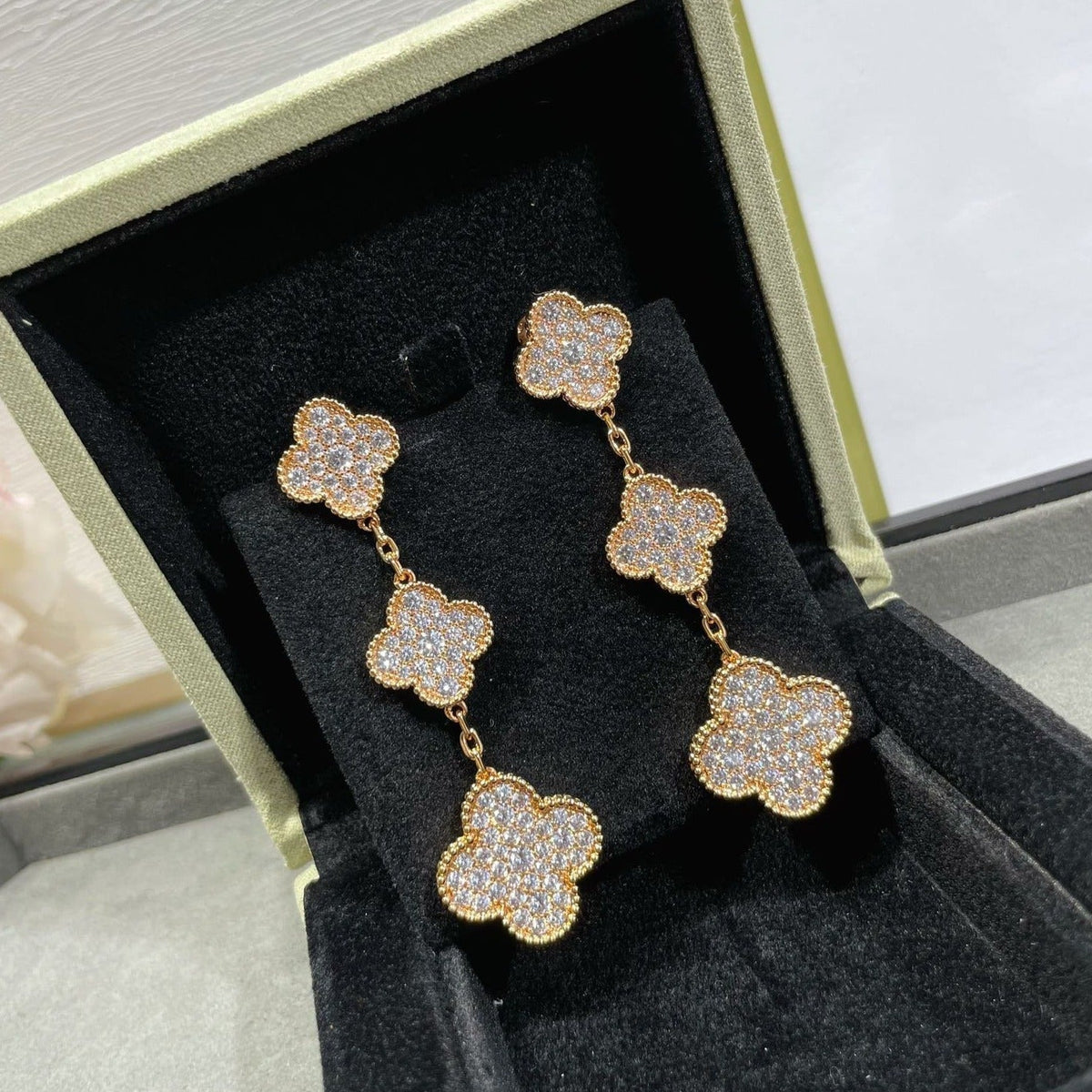 [Cyra]  CLOVER 3 MOTIFS DIAMOND PAVED ROSE GOLD EARRINGS