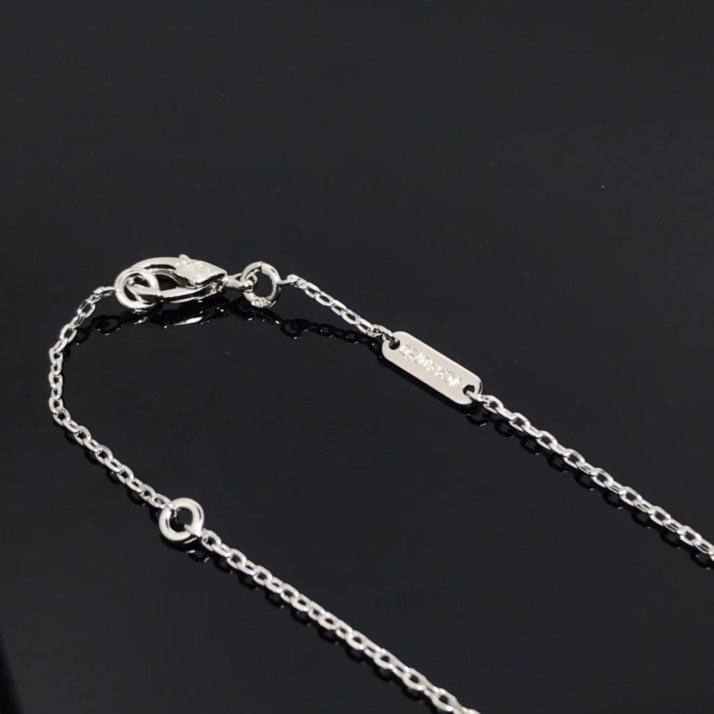 [Cyra] LANGE HALSKETTE CLOVER PIETERSIT SILBER