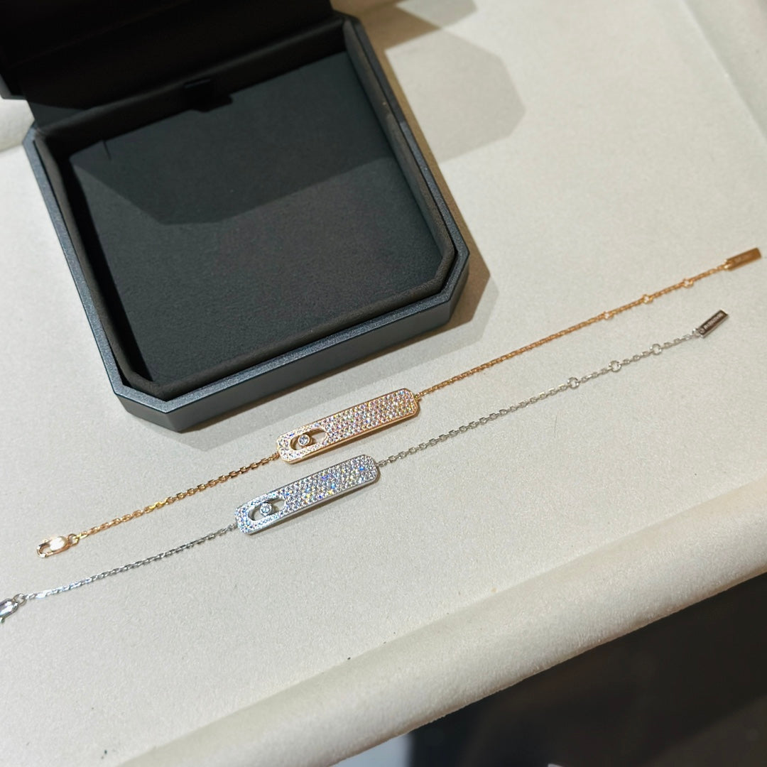 [Cyra] MOVE CLASSIQUE DIAMOND PAVED BRACELET