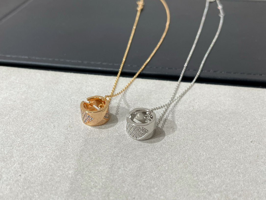 [Cyra]  LIENS EVIDENCE DIAMOND PAVED NECKLACE