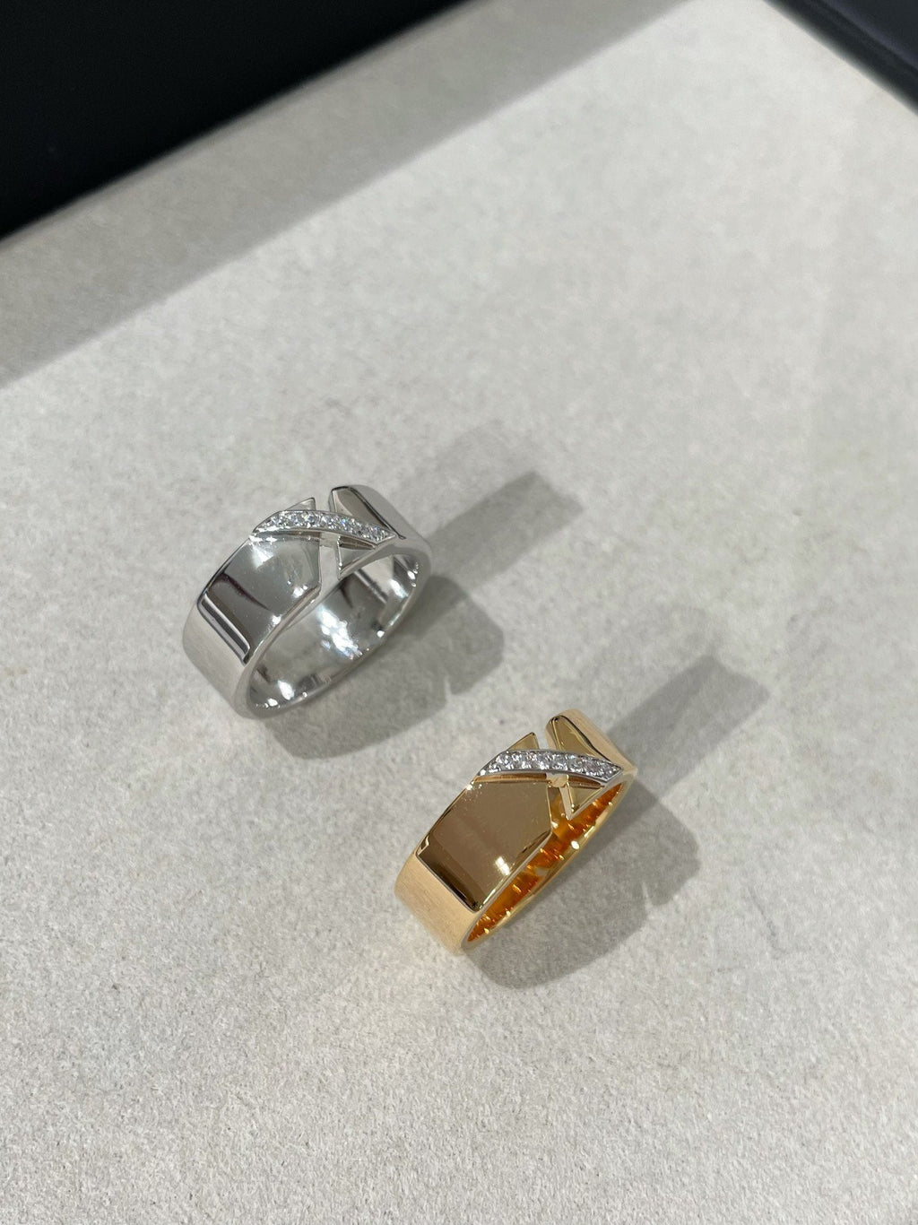 [Cyra]  LIENS EVIDENCE DIAMANTRING