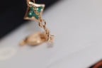 [Cyra]  STAR AND SUN 4 MOTIF PINK GOLD MALACHITE BRACELET