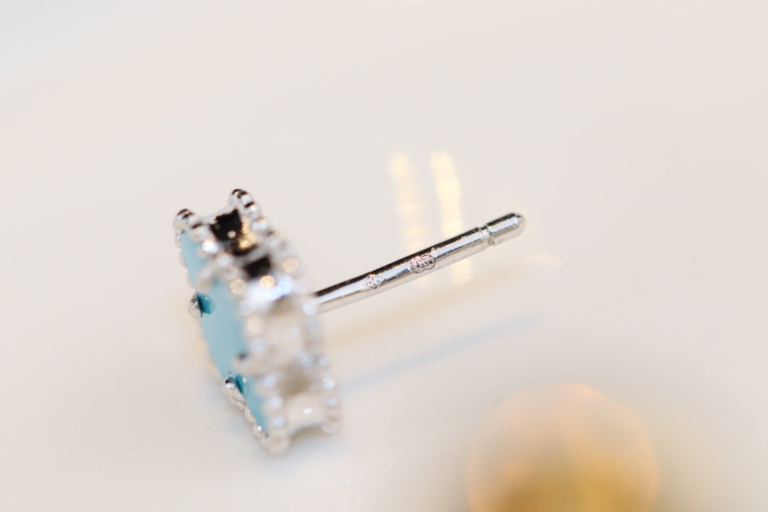 [Cyra]  CLOVER MINI TURQUOISE SILVER STUD EARRINGS