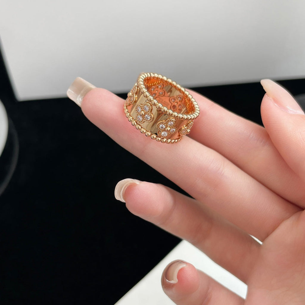 [Cyra]  PERLEE DIAMOND LARGE RING