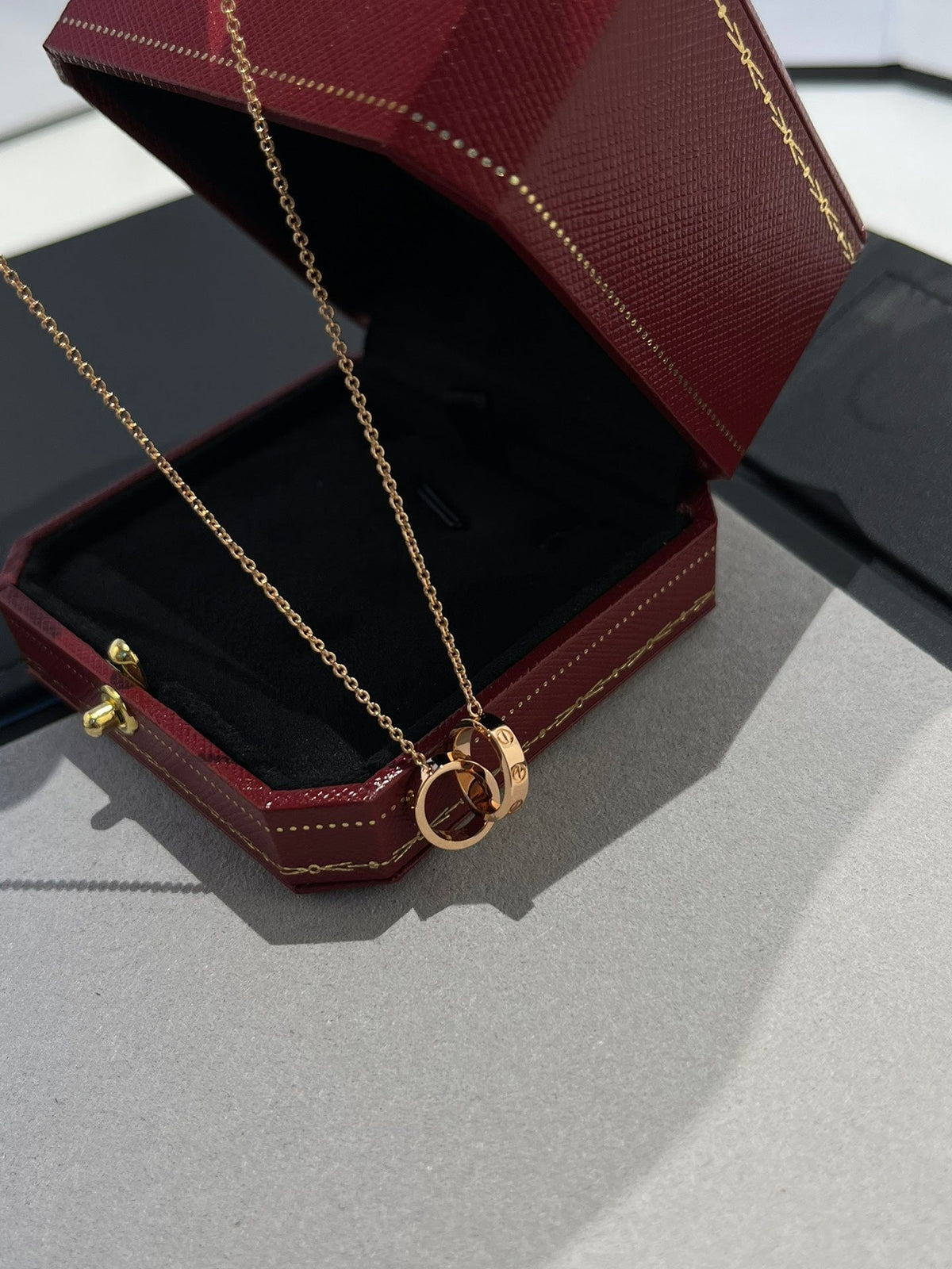 [Cyra]  LOVE NECKLACE DOUBLE RING PINK GOLD