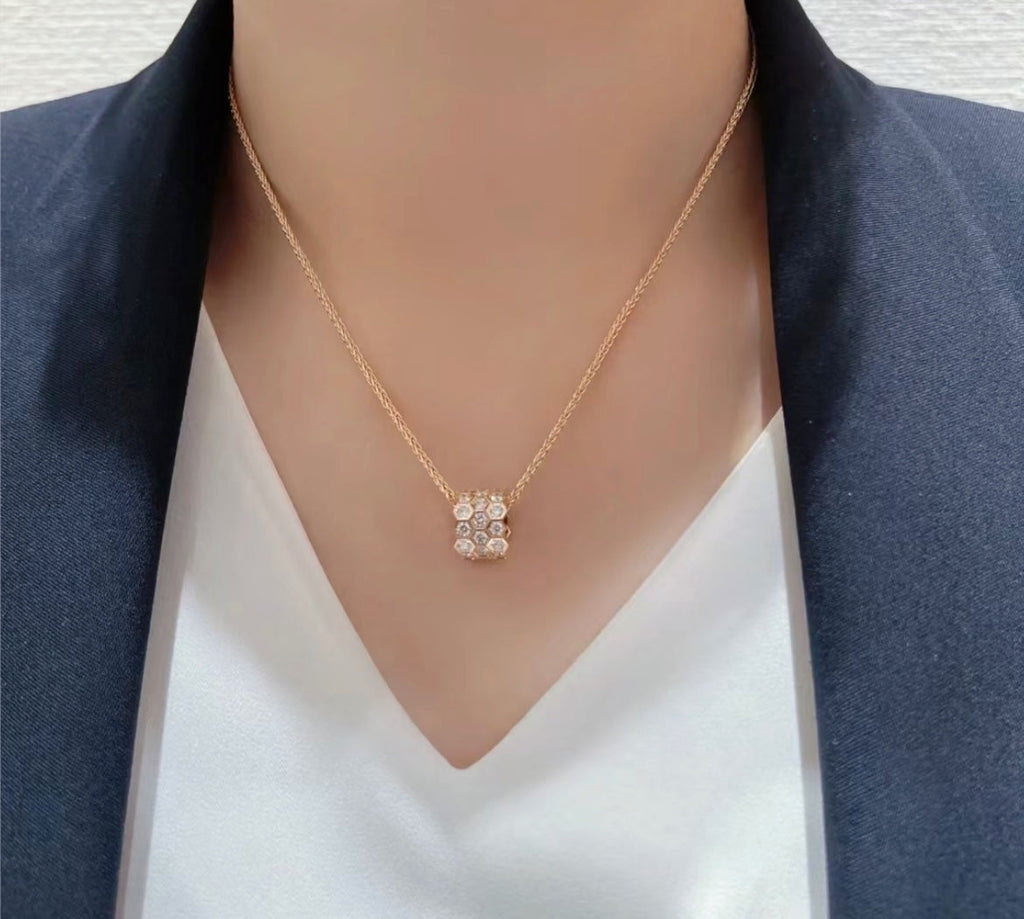 [Cyra]  BEE LOVE DIAMOND PAVED 3 ROW NECKLACE