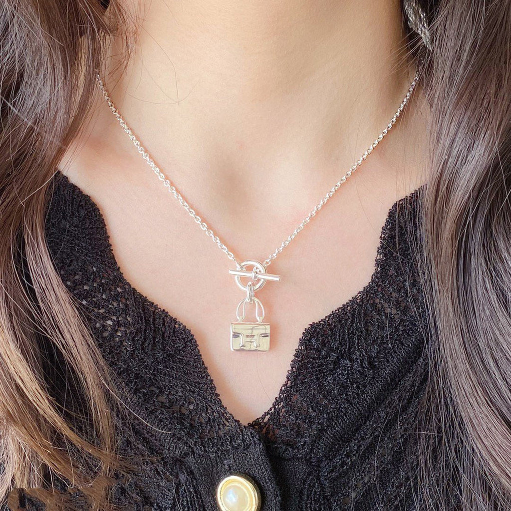[Cyra]  CONSTANCE PEDANT SILVER NECKLACE