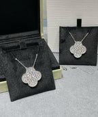 [Cyra]  CLOVER 25MM LARGE PENDANT DIAMOND PAVED SILVER NECKLACE