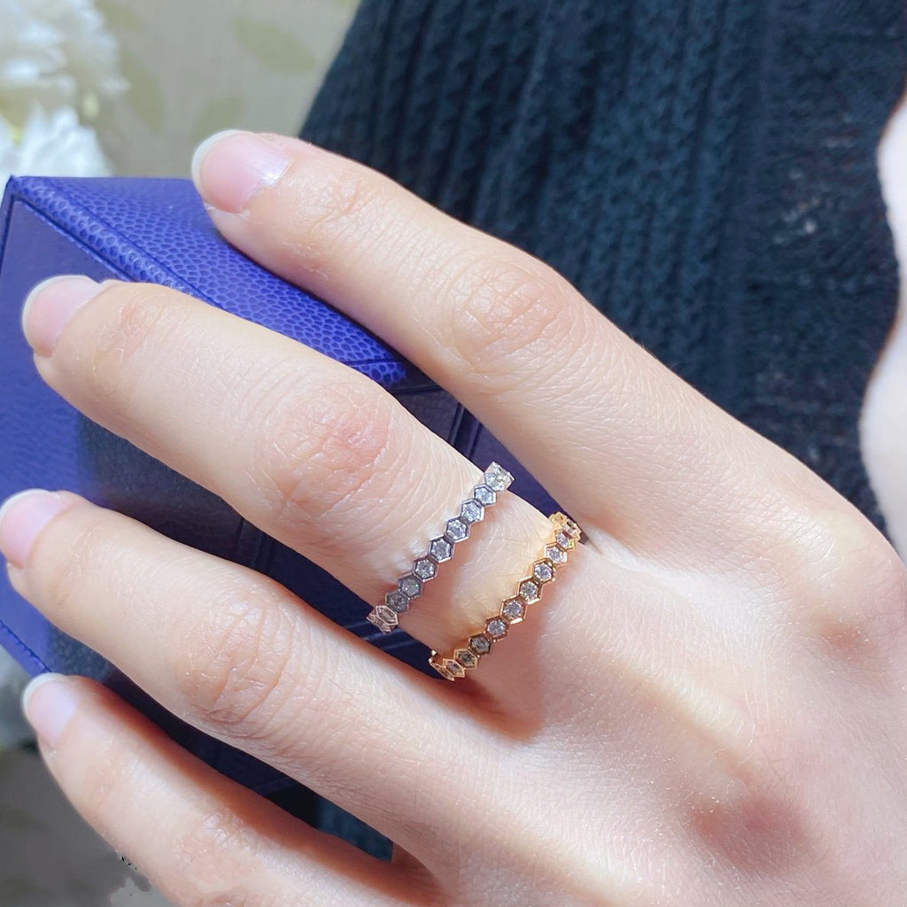 [Cyra] BEE LOVE DIAMOND PAVED SMALL RING