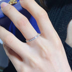 [Cyra] BEE LOVE DIAMOND PAVED SMALL RING
