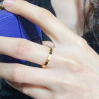 {
  "Cyra": "BEE LOVE KLEINER RING"
}