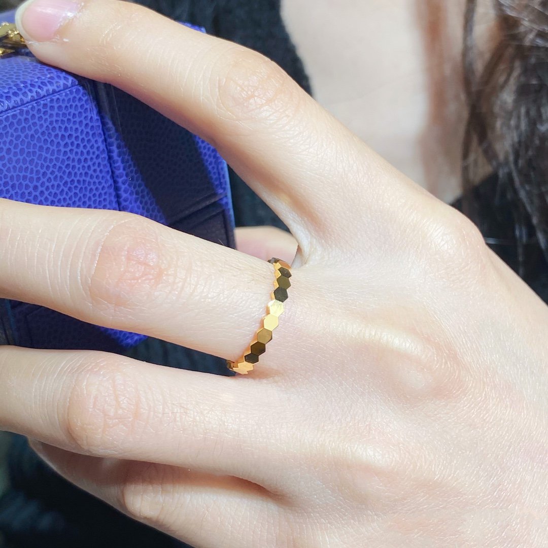 [Cyra]  BEE LOVE SMALL RING