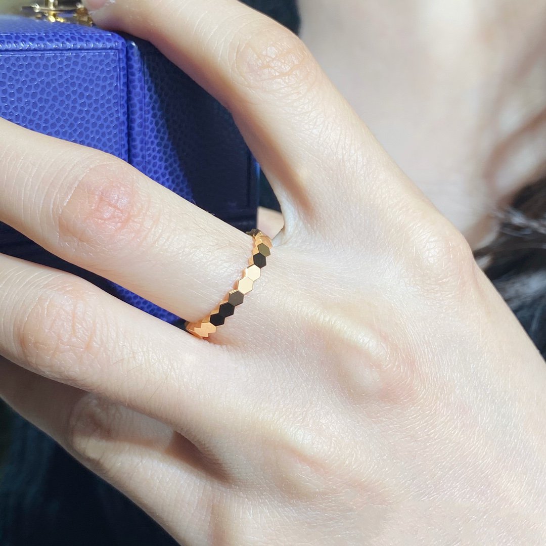 [Cyra]  BEE LOVE SMALL RING