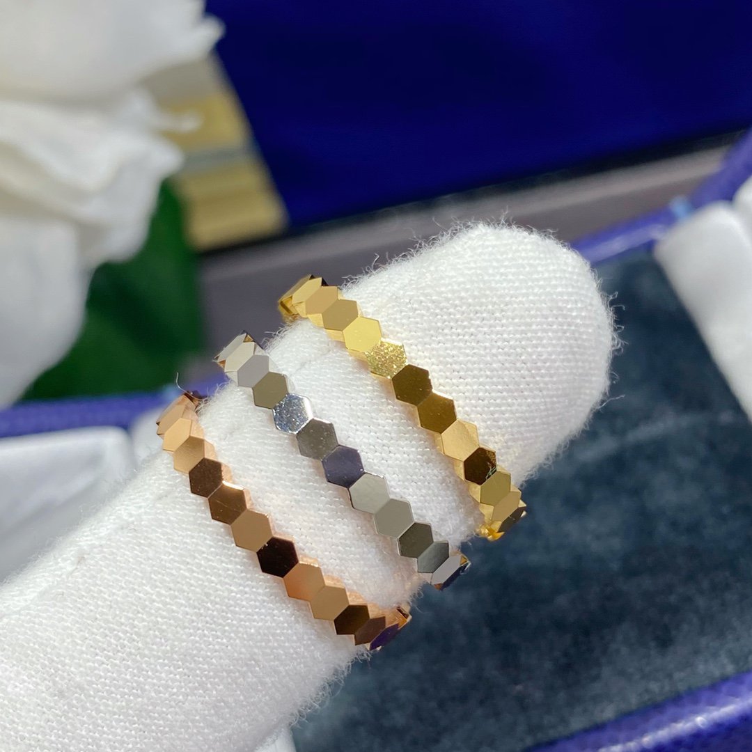 [Cyra]  BEE LOVE SMALL RING