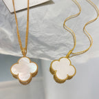 [Cyra]  CLOVER 25MM MOP LARGE PENDANT NECKLACE