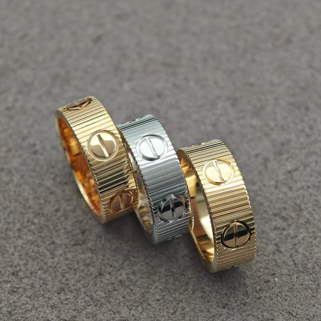 [Cyra]  NEUES MODELL LOVE RING 6,5 MM