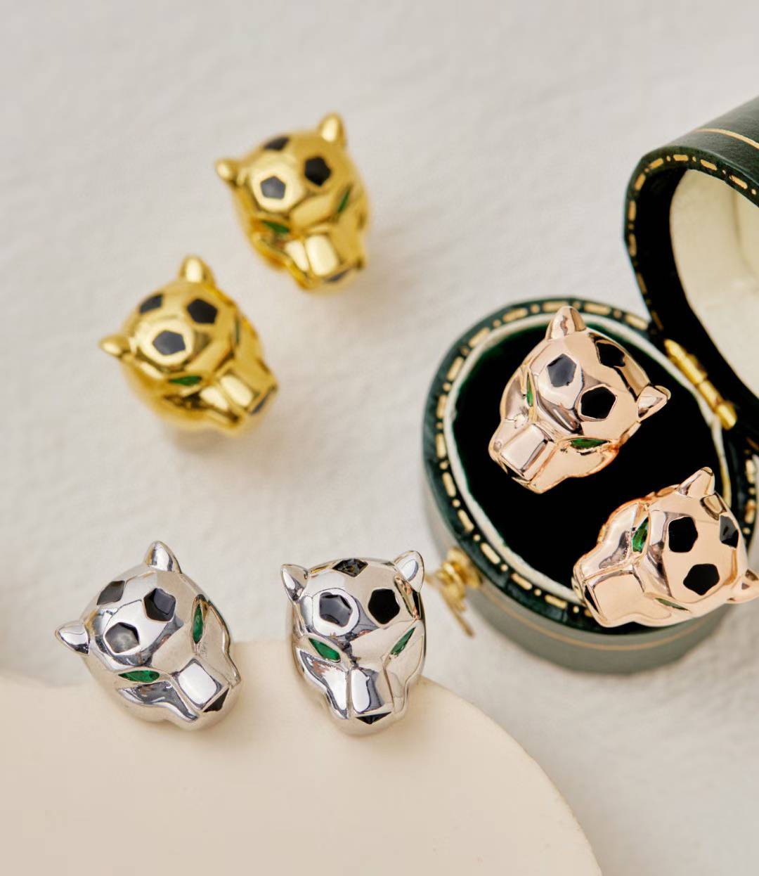 [Cyra]  CHRRTAH-PRINT STUD EARRINGS, THREE COLORS