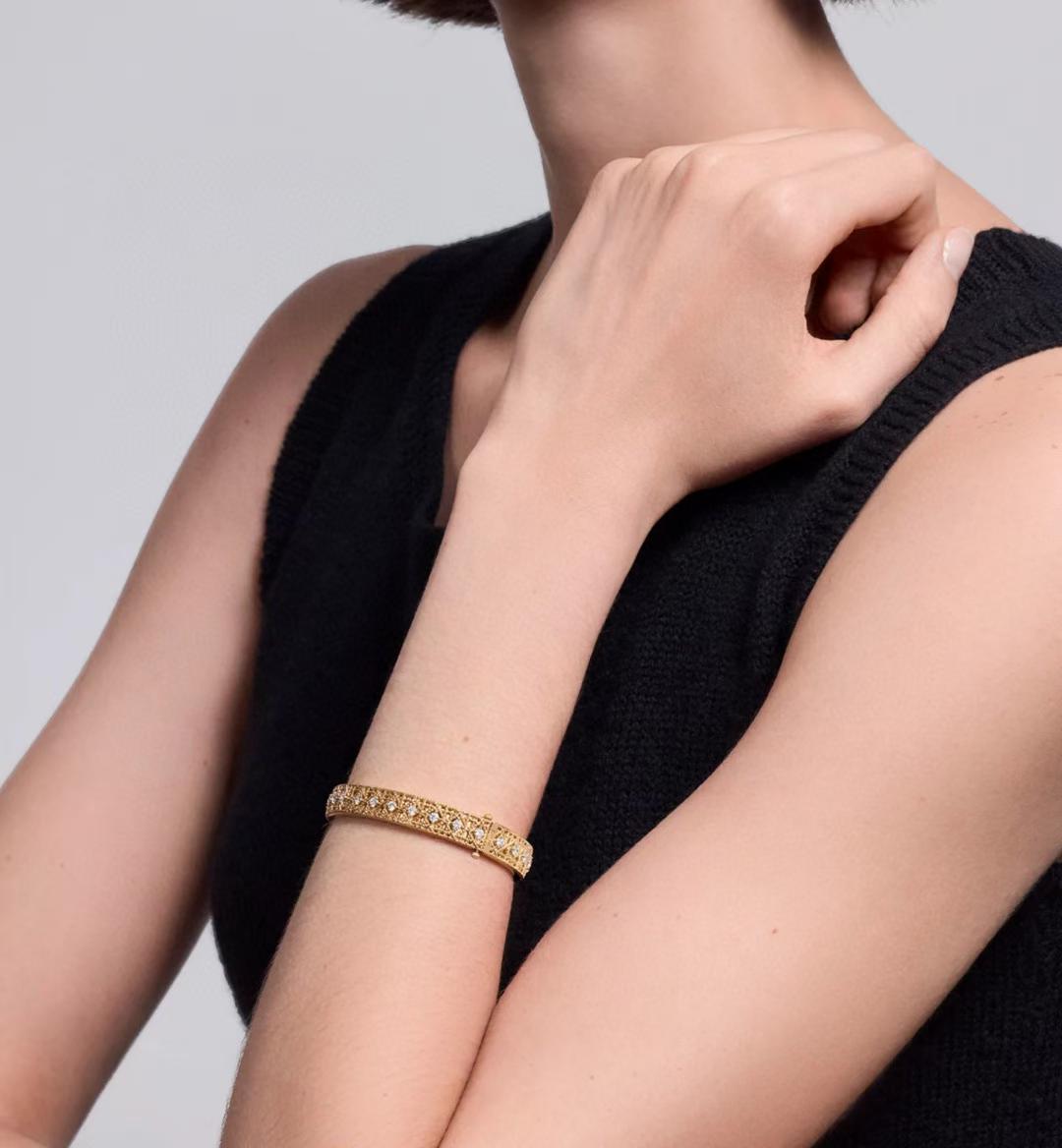 [Cyra]  2026 WOVEN-PATTERN BRACELET SET WITH FULL DIAMOND INLAY THREE-COLORS