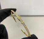 [Cyra] DIAMANTBESETZTES ARMBAND DREIFARBIG