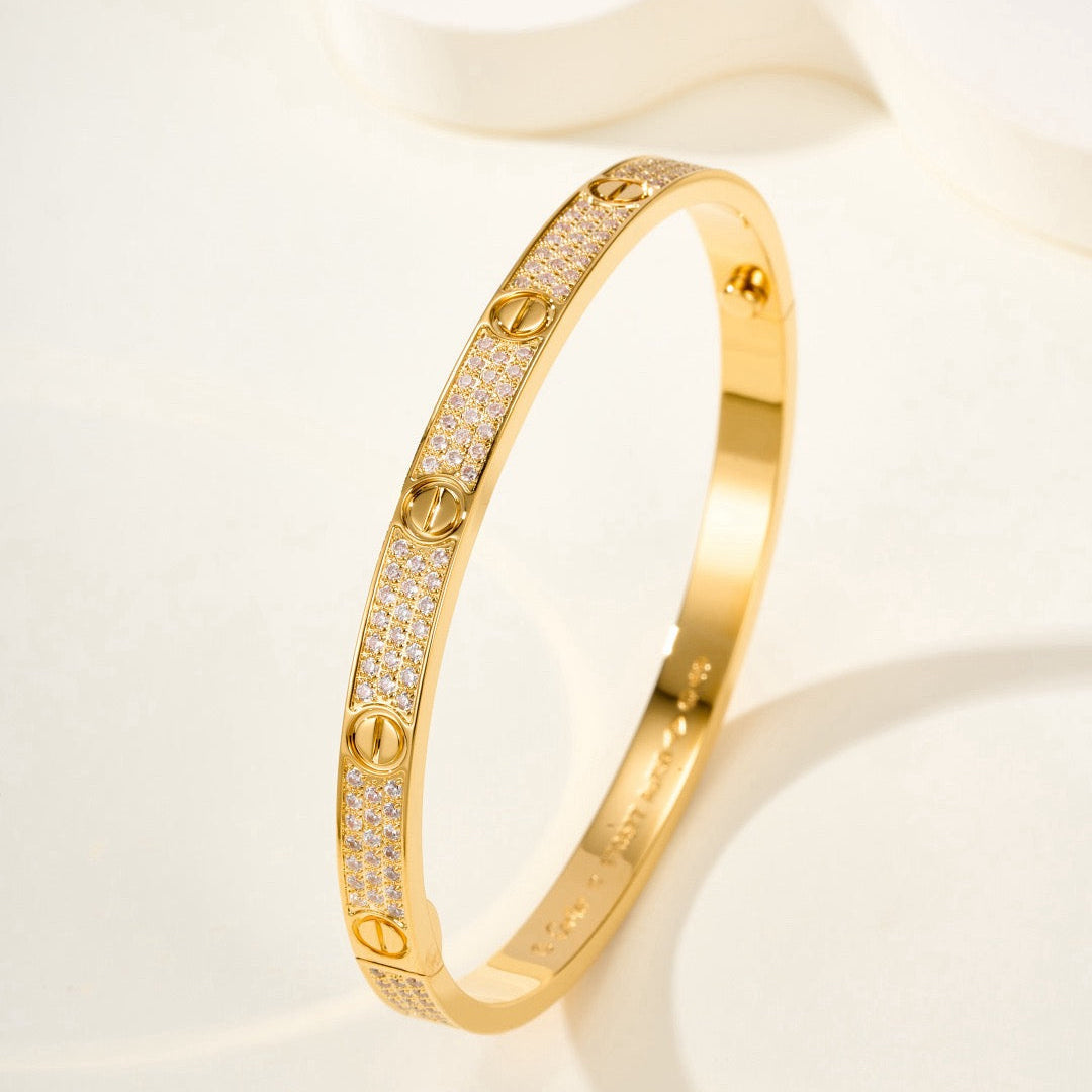 [Cyra]  LOVE BRACELET 4.8MM DIAMOND-PAVED