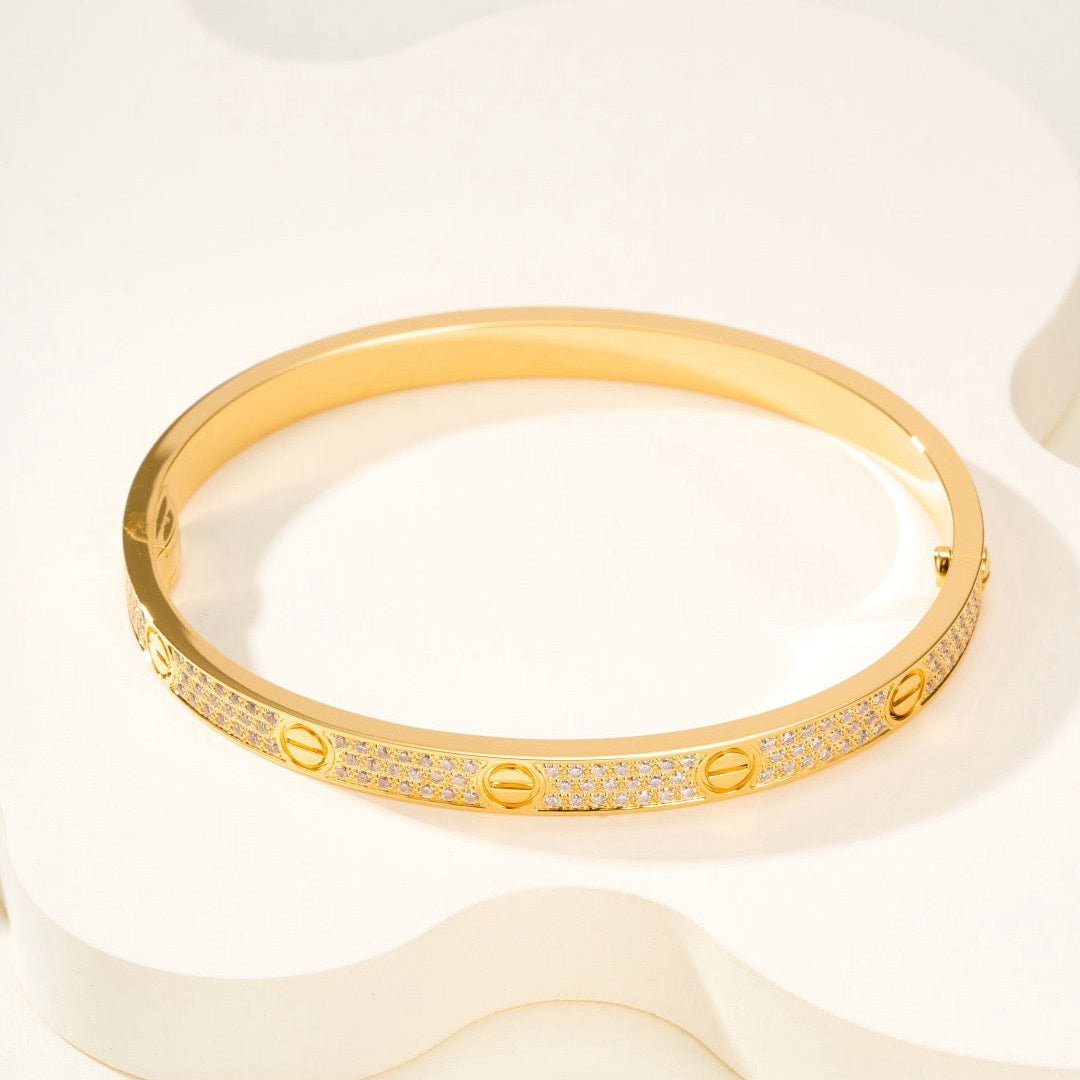 [Cyra]  LOVE BRACELET 4.8MM DIAMOND-PAVED