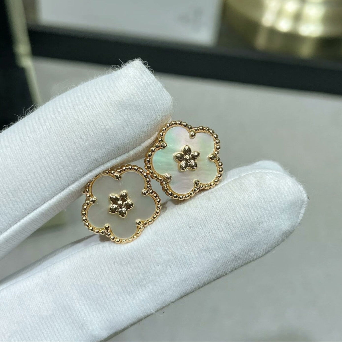 [Cyra]  2026 NEW LUCKY SPRING EARRINGS