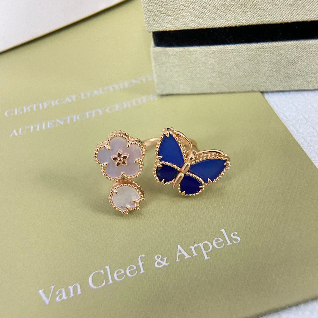 [Cyra]  2026 NEW MODEL SPRING LUCKY 3 MOTIF GOLD RING