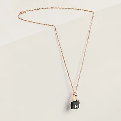 [Cyra]  WOMEN'S HM AMULETTES CONSTANCE PENDANT NECKLACE