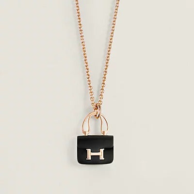 [Cyra]  WOMEN'S HM AMULETTES CONSTANCE PENDANT NECKLACE