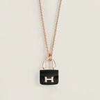 [Cyra]  WOMEN'S HM AMULETTES CONSTANCE PENDANT NECKLACE