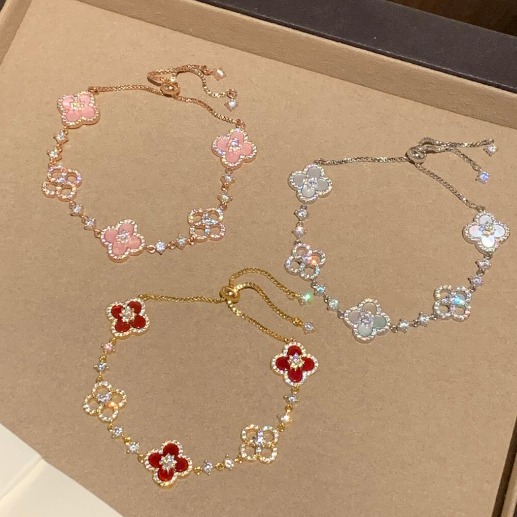 [Cyra]  CLOVER 5 MOTIF PINK BLUE RED WHITE BRACELET