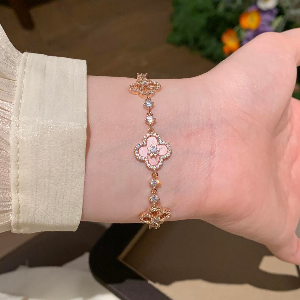 [Cyra]  CLOVER 5 MOTIF PINK BLUE RED WHITE BRACELET