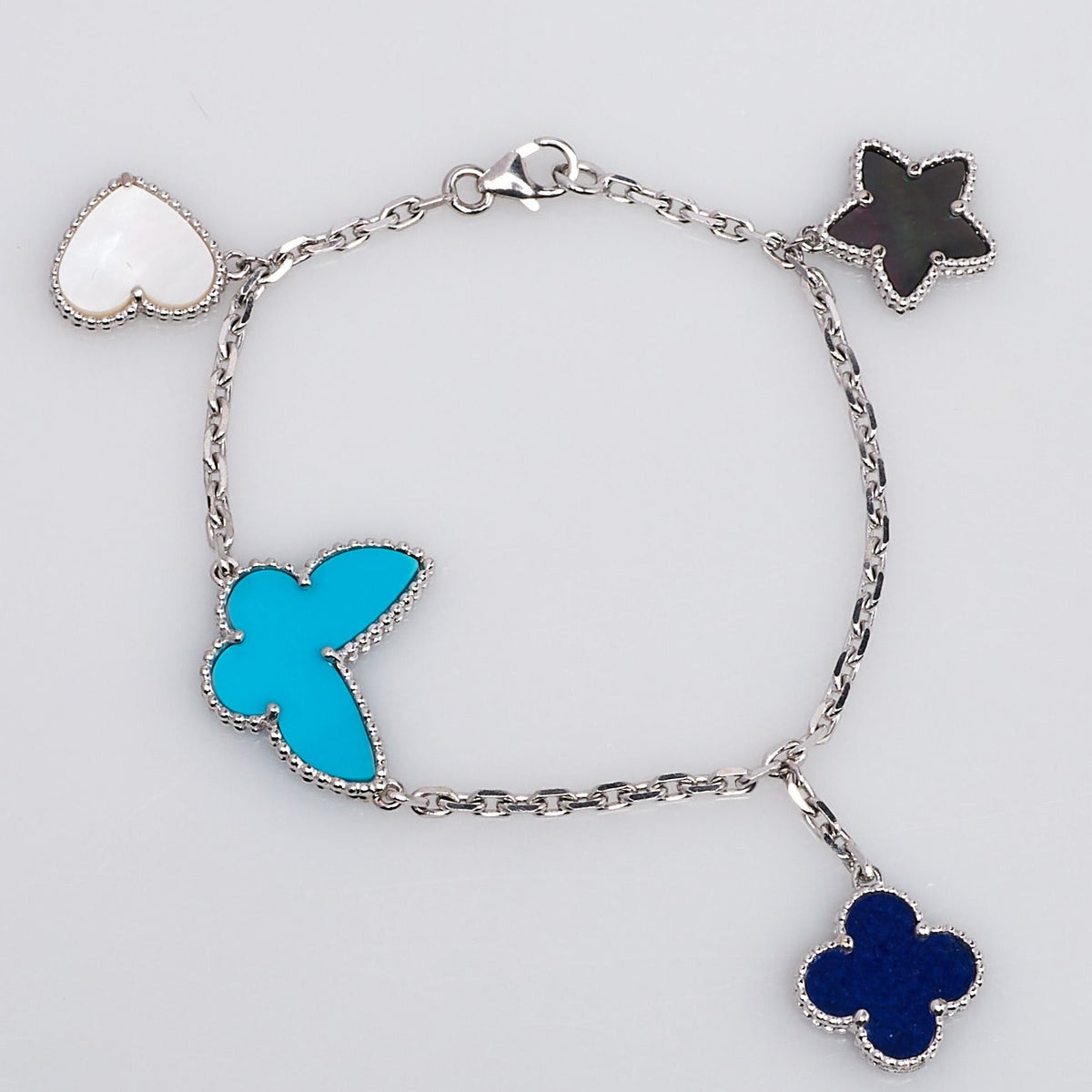 [Cyra]  LUCKY SPRING SILVER BRACELET 4 MOTIF