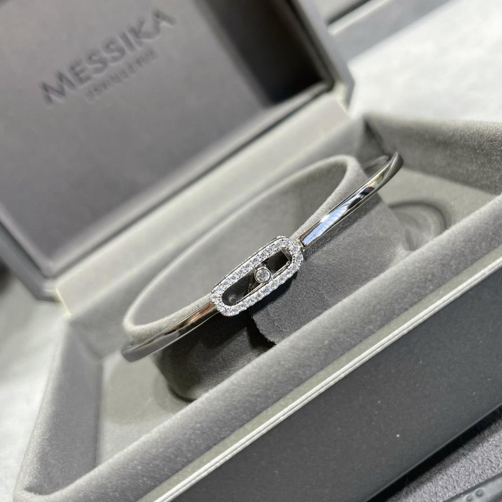 [Cyra] Move Uno pavé flex bangle medium