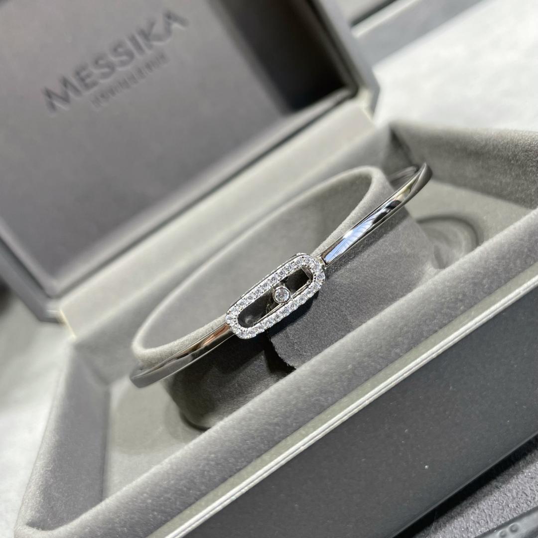 [Cyra] Move Uno pavé flex bangle medium