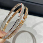 [Cyra] LIENS VIDENCE ARMBAND MIT DIAMANT-PAVÉ