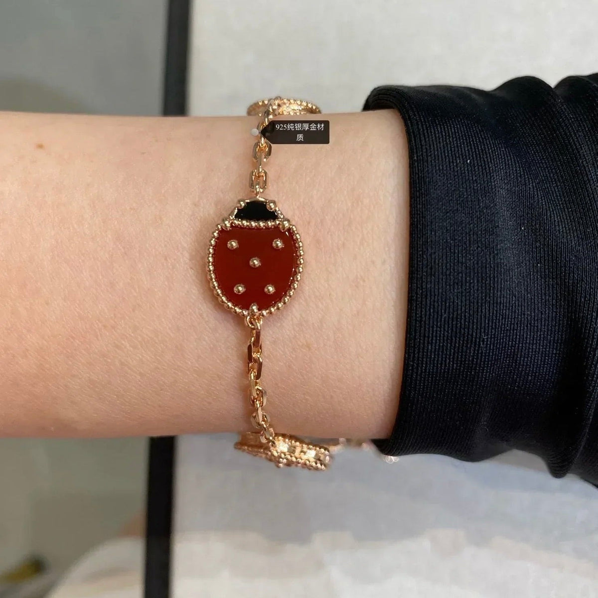 [Cyra] LUCKY SPRING 5-MOTIV-ARMBAND