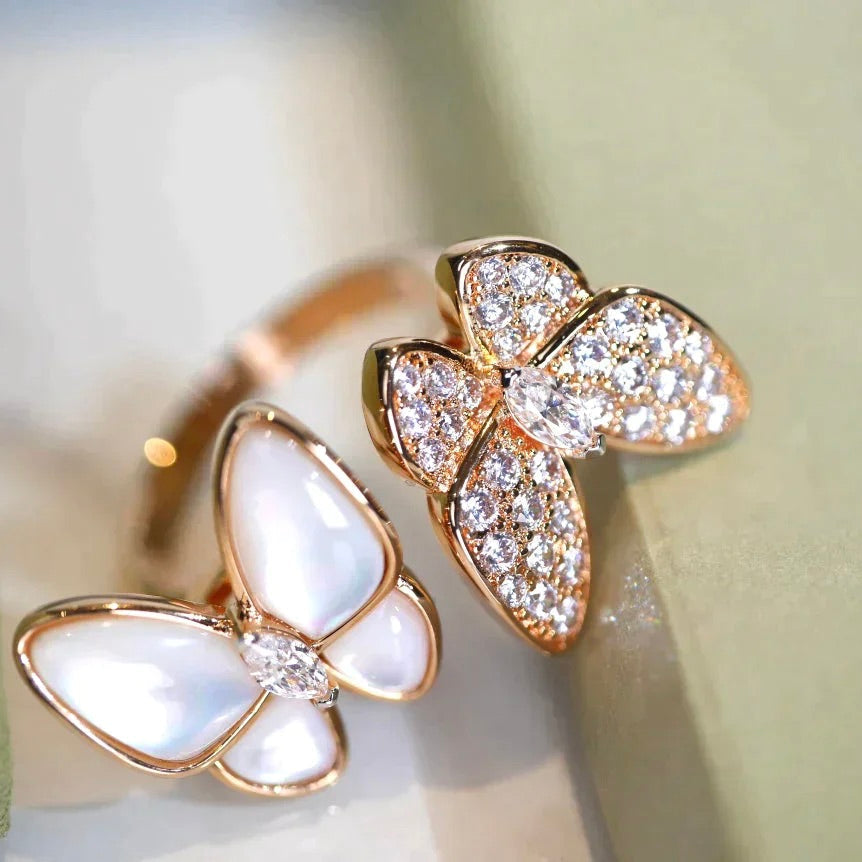 [Cyra]  TWIN BUTTERFLY DIAMOND MOP RING