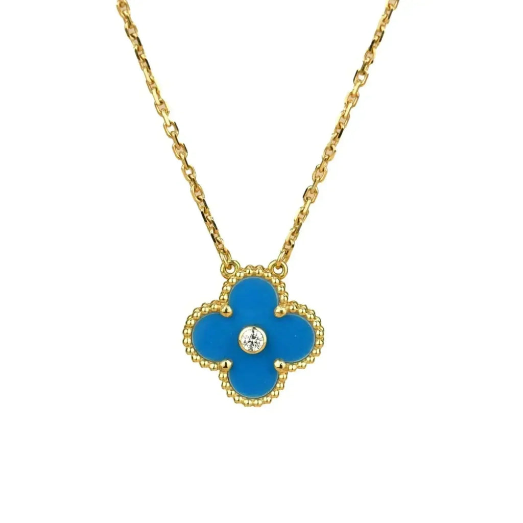 [Cyra] KLEEBLATT-HALSKETTE MIT 15 MM DIAMANT UND BLAUEM ACHAT