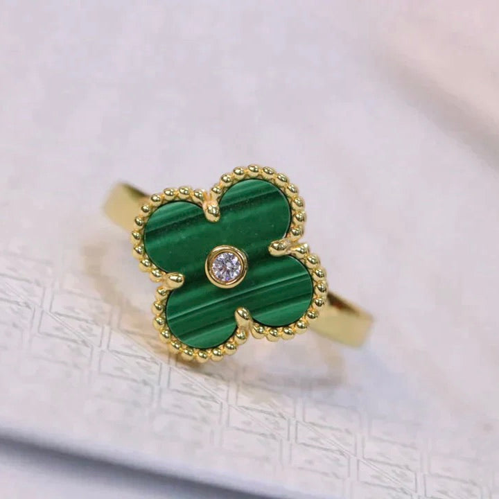 [Cyra]  CLOVER MALACHITE RING GOLD DIAMOND