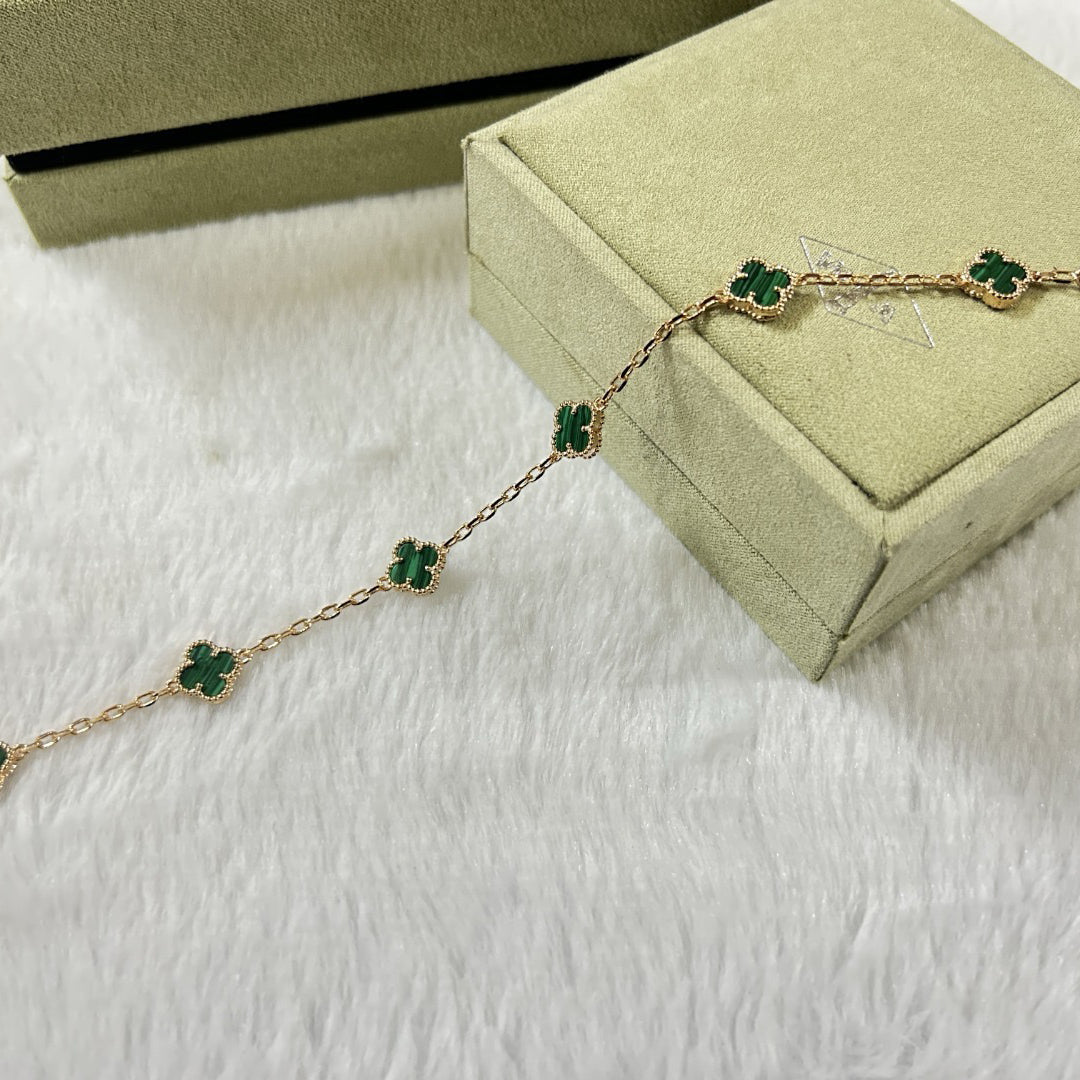[Cyra] CLOVER 6 MOTIF MALACHITE BRACELET