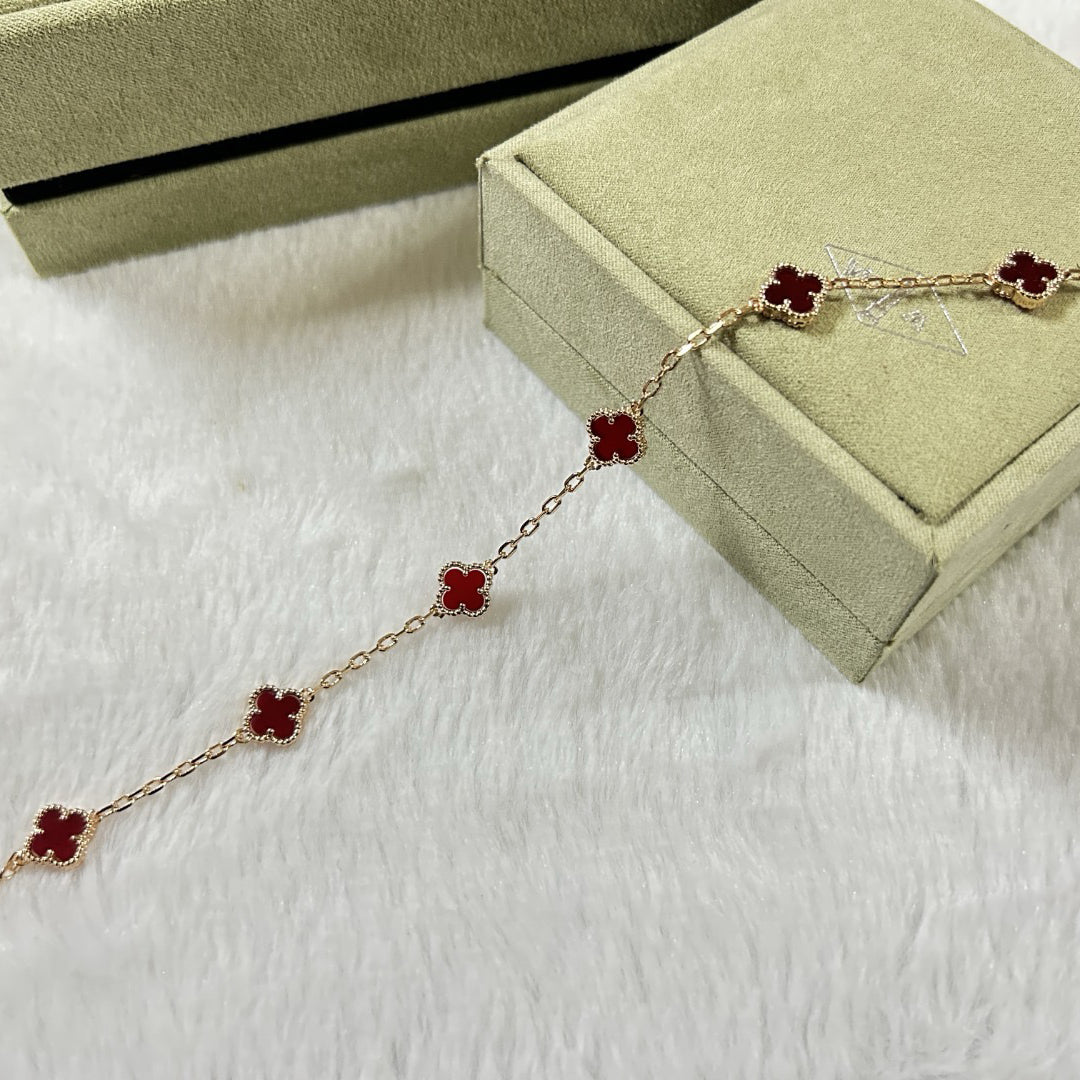 [Cyra] CLOVER 6 MOTIF RED AGATE BRACELET
